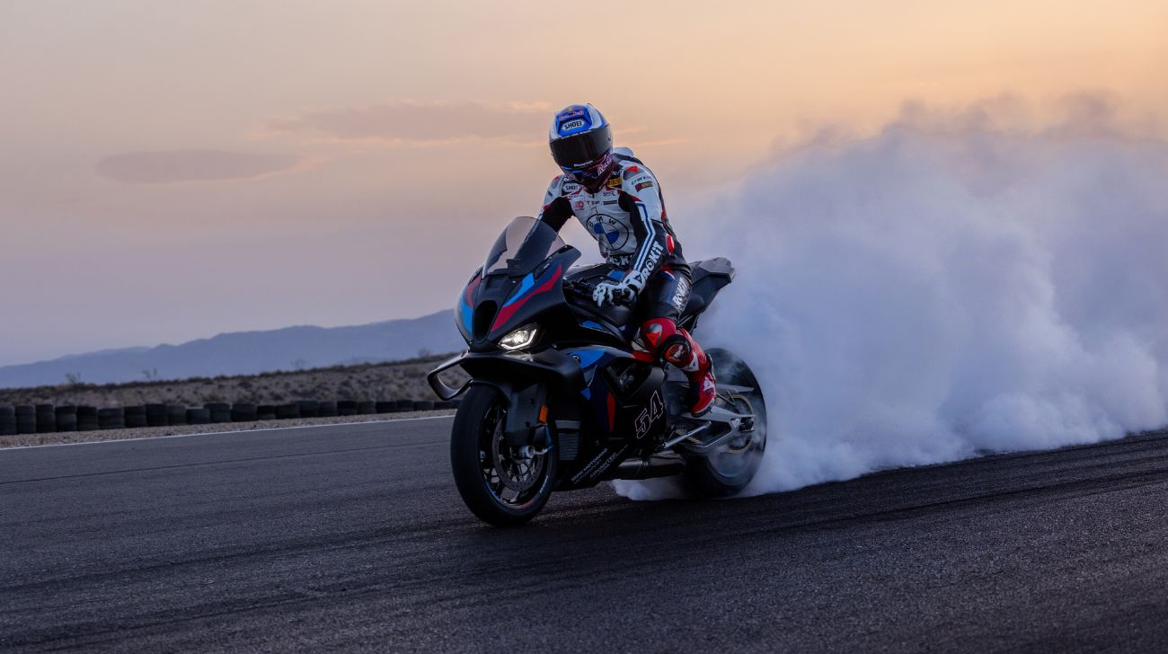 1737548134-bmw M 1000 Rr Top 5 Fastest Bikes In India Wheel Burn Perfomace Bike In India Ca